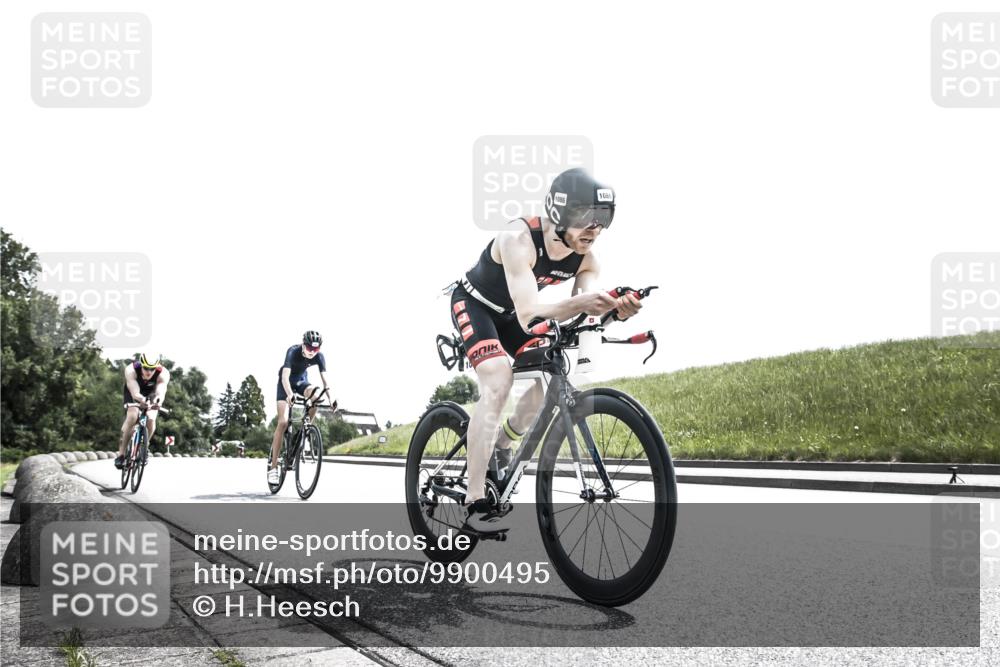 21.06.2026 - 29. Vierlanden-Triathlon H.Heesch http://msf.ph/oto/9900495 21.06.2026 13:05:58 Radfahren 1025, 1058, 1064, 1076, 1086 meine-sportfotos.de
