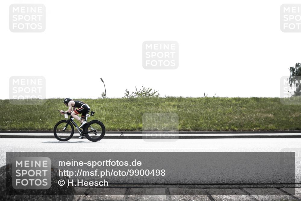 21.06.2026 - 29. Vierlanden-Triathlon H.Heesch http://msf.ph/oto/9900498 21.06.2026 13:29:58 Radfahren 1086, 1101, 1222 meine-sportfotos.de