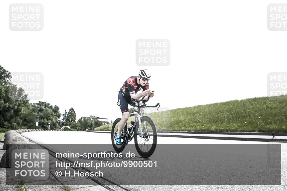 21.06.2026 - 29. Vierlanden-Triathlon H.Heesch http://msf.ph/oto/9900501 21.06.2026 13:06:31 Radfahren 1031, 1062, 1091 meine-sportfotos.de