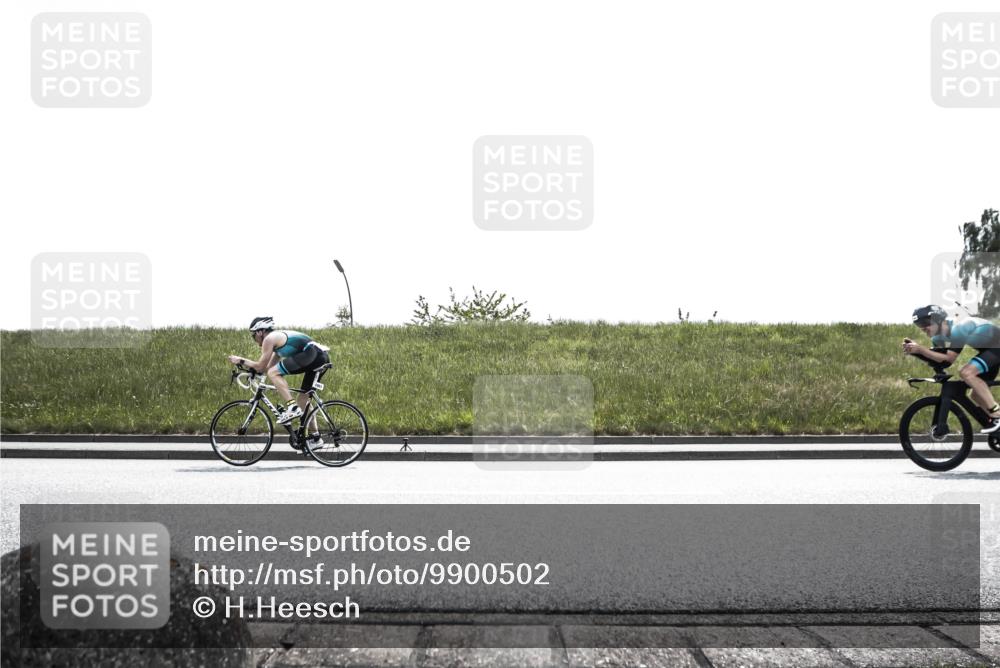 21.06.2026 - 29. Vierlanden-Triathlon H.Heesch http://msf.ph/oto/9900502 21.06.2026 13:30:16 Radfahren 1051, 1054, 1072 meine-sportfotos.de