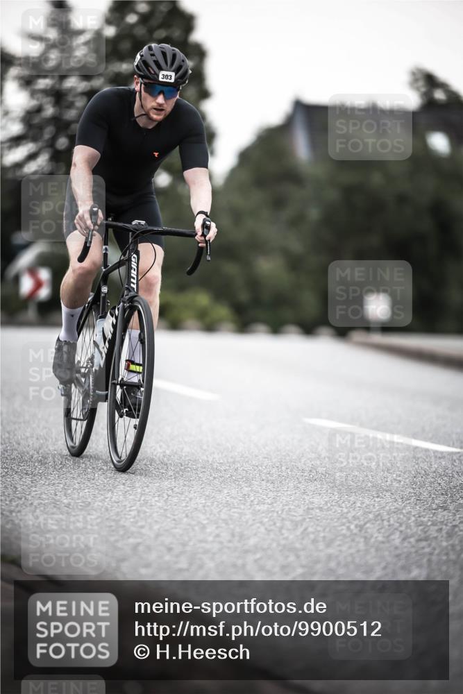 21.06.2026 - 29. Vierlanden-Triathlon H.Heesch http://msf.ph/oto/9900512 21.06.2026 10:09:24 Radfahren 25, 153, 191, 303 meine-sportfotos.de