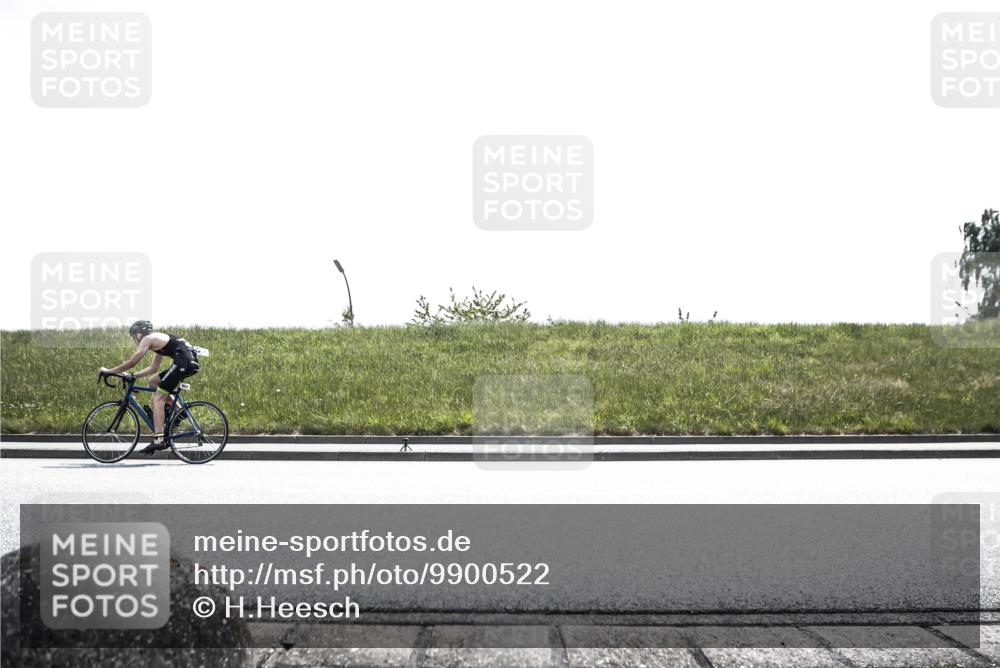 21.06.2026 - 29. Vierlanden-Triathlon H.Heesch http://msf.ph/oto/9900522 21.06.2026 13:31:08 Radfahren 1032 meine-sportfotos.de