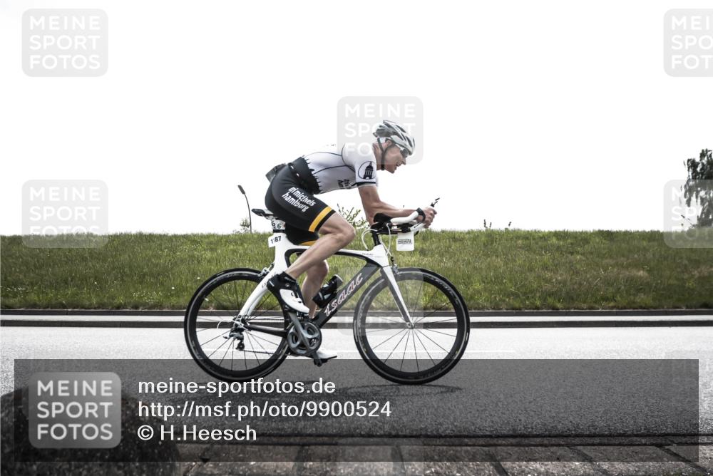 21.06.2026 - 29. Vierlanden-Triathlon H.Heesch http://msf.ph/oto/9900524 21.06.2026 13:31:18 Radfahren 1085, 1180, 1187 meine-sportfotos.de