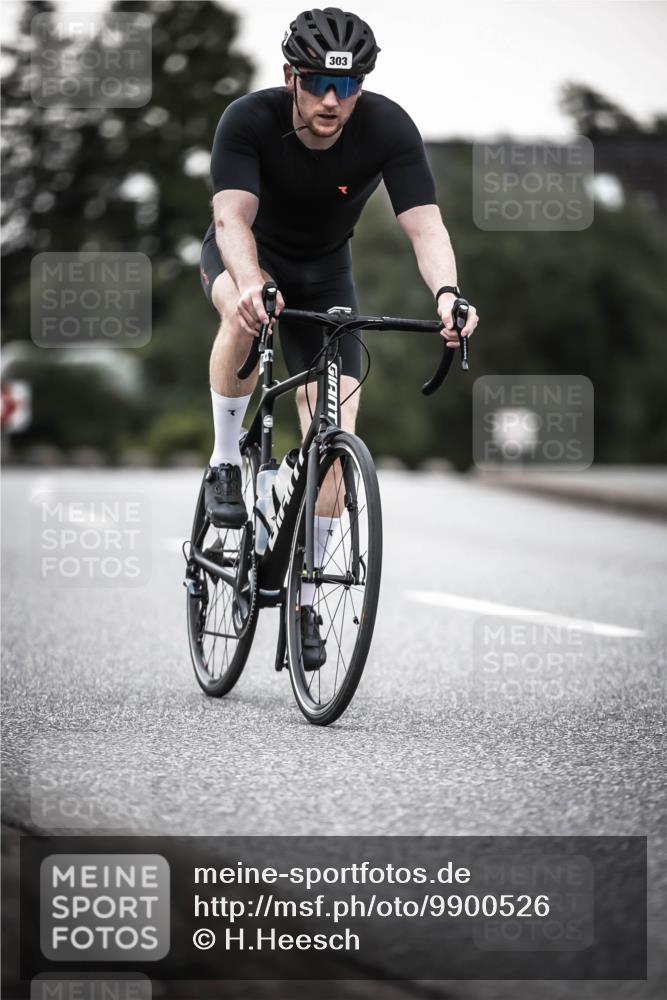 21.06.2026 - 29. Vierlanden-Triathlon H.Heesch http://msf.ph/oto/9900526 21.06.2026 10:09:24 Radfahren 25, 153, 191, 303 meine-sportfotos.de