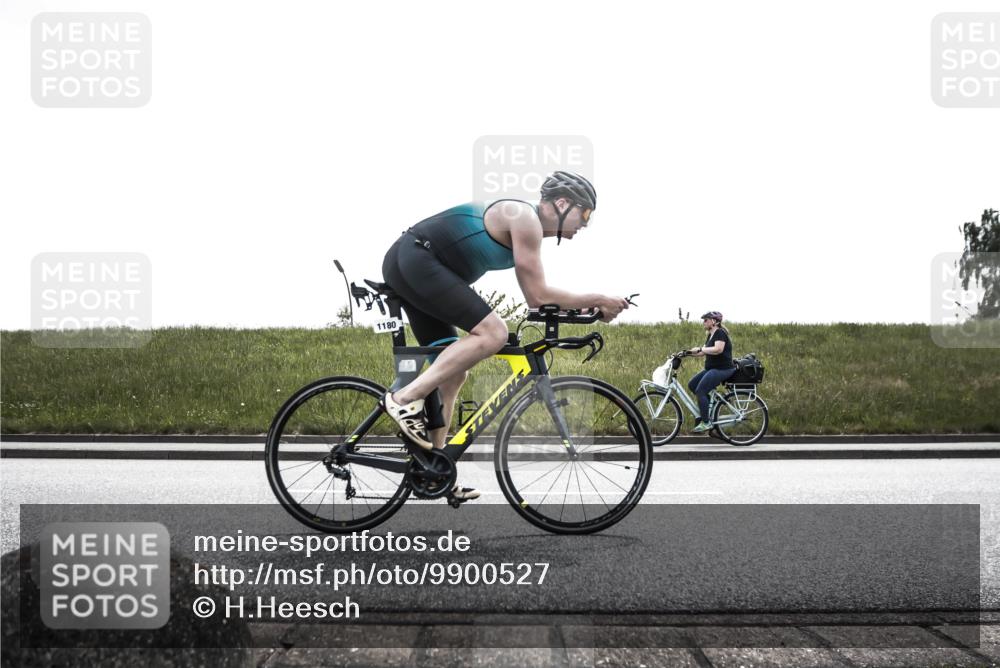 21.06.2026 - 29. Vierlanden-Triathlon H.Heesch http://msf.ph/oto/9900527 21.06.2026 13:31:20 Radfahren 1085, 1180, 1187 meine-sportfotos.de