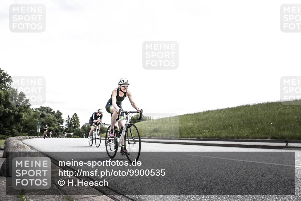 21.06.2026 - 29. Vierlanden-Triathlon H.Heesch http://msf.ph/oto/9900535 21.06.2026 13:17:59 Radfahren 1124, 1151, 1153, 1157 meine-sportfotos.de