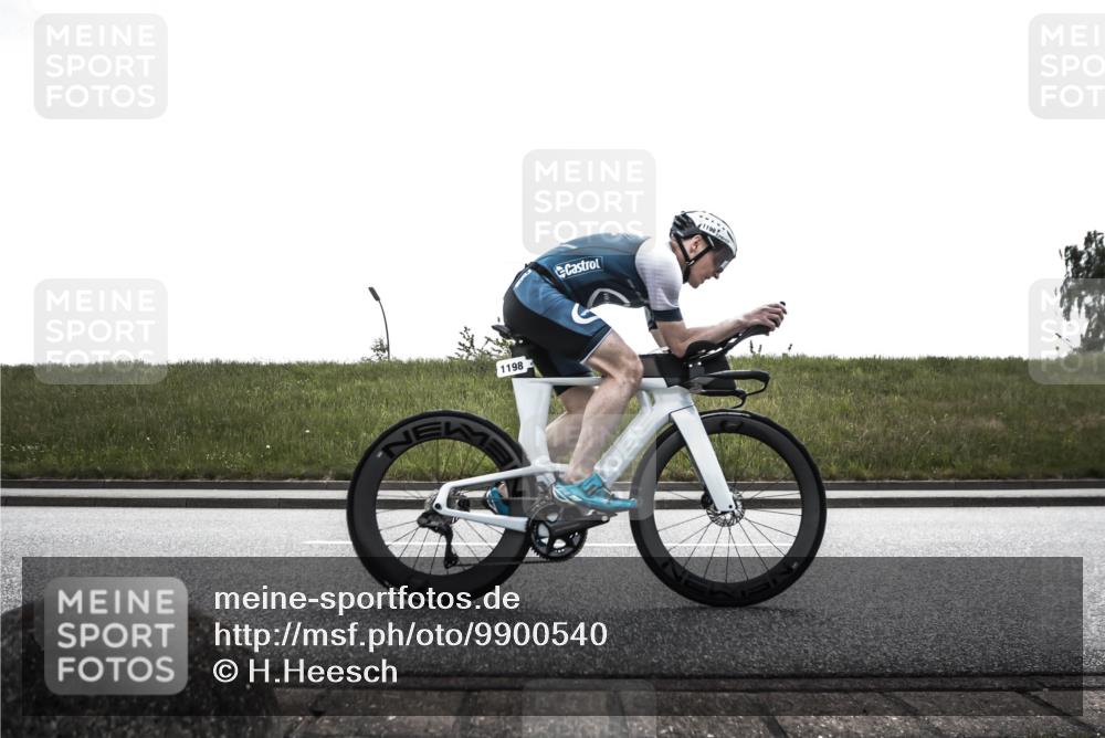 21.06.2026 - 29. Vierlanden-Triathlon H.Heesch http://msf.ph/oto/9900540 21.06.2026 13:32:12 Radfahren 1099, 1198, 1201, 1217 meine-sportfotos.de