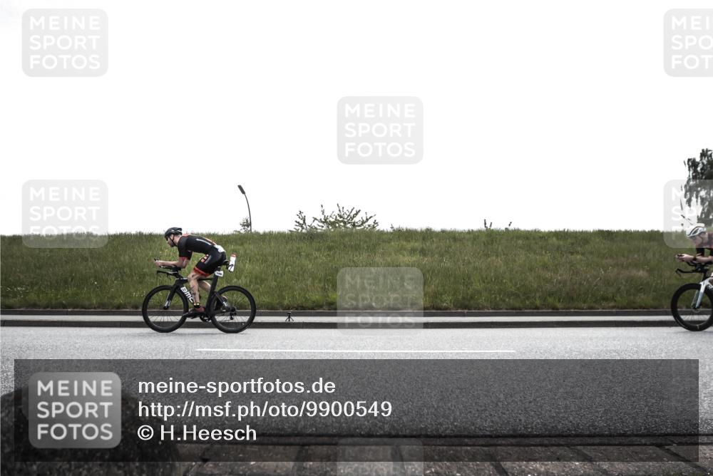21.06.2026 - 29. Vierlanden-Triathlon H.Heesch http://msf.ph/oto/9900549 21.06.2026 13:32:27 Radfahren 1049, 1058, 1090, 1091, 1200 meine-sportfotos.de