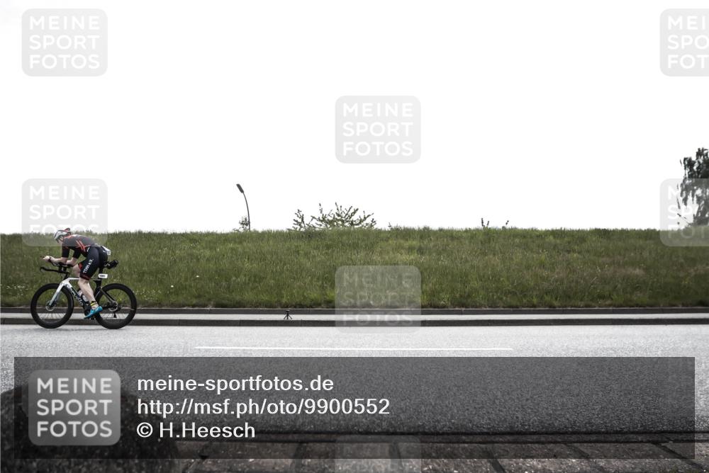 21.06.2026 - 29. Vierlanden-Triathlon H.Heesch http://msf.ph/oto/9900552 21.06.2026 13:32:28 Radfahren 1049, 1058, 1090, 1091, 1200 meine-sportfotos.de