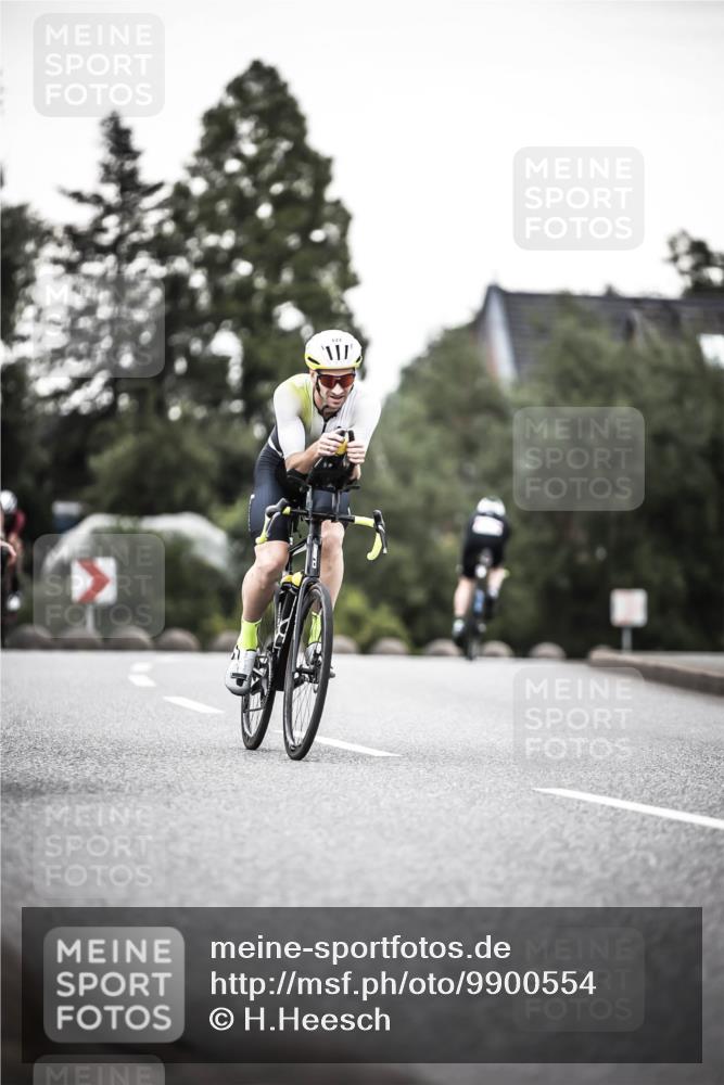 21.06.2026 - 29. Vierlanden-Triathlon H.Heesch http://msf.ph/oto/9900554 21.06.2026 10:09:36 Radfahren 18, 121, 122, 157, 225 meine-sportfotos.de