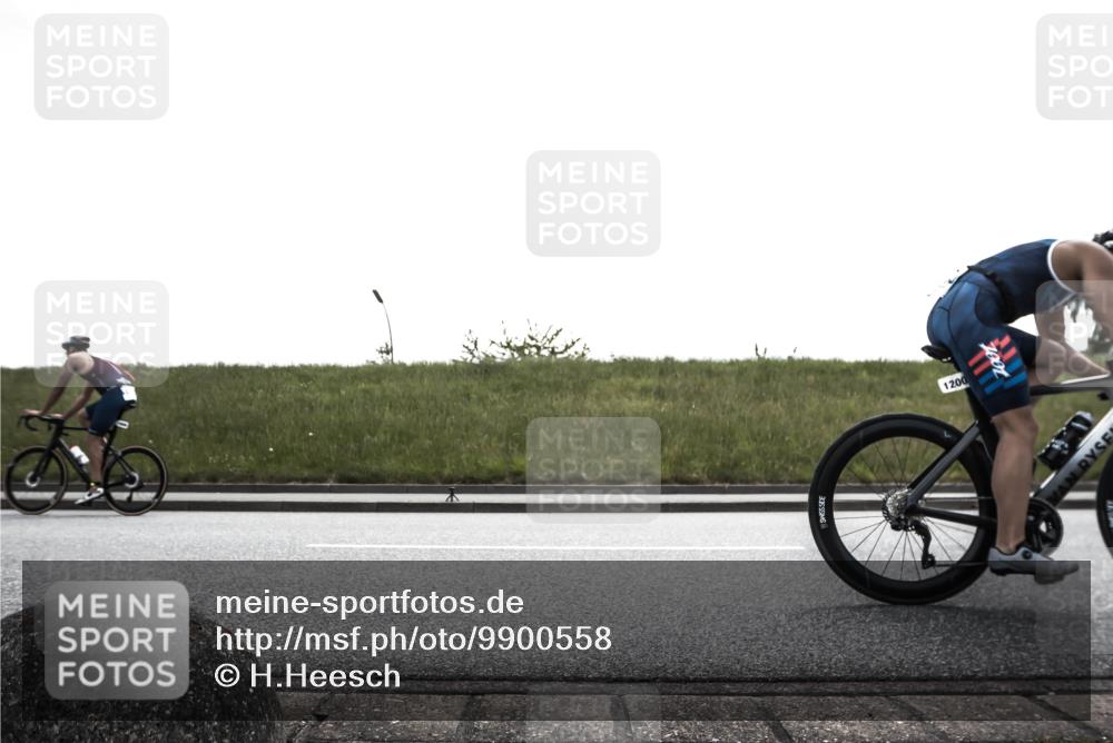 21.06.2026 - 29. Vierlanden-Triathlon H.Heesch http://msf.ph/oto/9900558 21.06.2026 13:32:31 Radfahren 1049, 1058, 1097, 1200 meine-sportfotos.de
