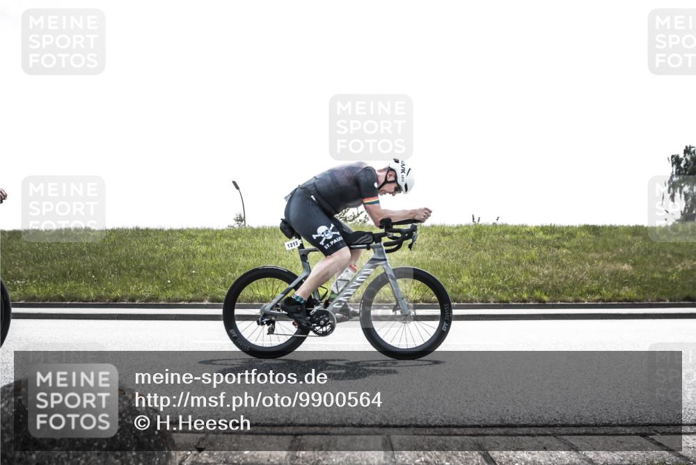 21.06.2026 - 29. Vierlanden-Triathlon H.Heesch http://msf.ph/oto/9900564 21.06.2026 13:32:47 Radfahren 1102, 1203, 1213, 1225 meine-sportfotos.de