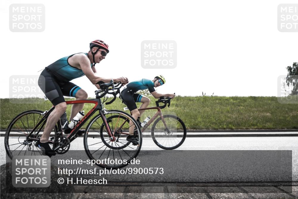 21.06.2026 - 29. Vierlanden-Triathlon H.Heesch http://msf.ph/oto/9900573 21.06.2026 13:33:06 Radfahren 1075, 1078, 1183, 1184, 1185, 1186, 1212 meine-sportfotos.de
