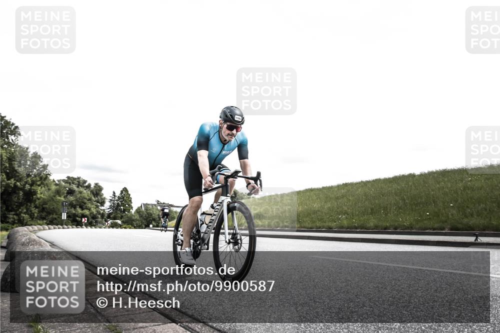21.06.2026 - 29. Vierlanden-Triathlon H.Heesch http://msf.ph/oto/9900587 21.06.2026 13:33:10 Radfahren 1078, 1184, 1185 meine-sportfotos.de