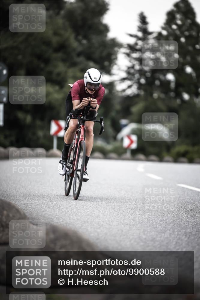 21.06.2026 - 29. Vierlanden-Triathlon H.Heesch http://msf.ph/oto/9900588 21.06.2026 10:09:40 Radfahren 18, 121, 122, 157, 225 meine-sportfotos.de
