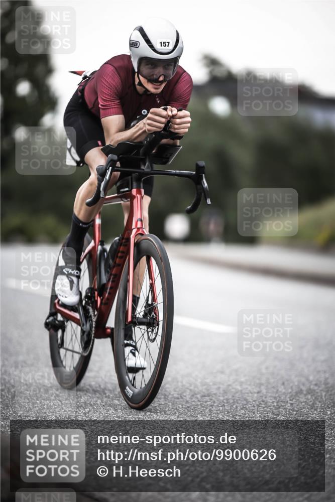 21.06.2026 - 29. Vierlanden-Triathlon H.Heesch http://msf.ph/oto/9900626 21.06.2026 10:09:41 Radfahren 18, 121, 157 meine-sportfotos.de