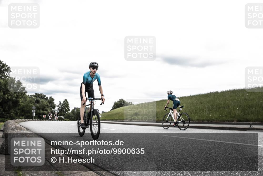 21.06.2026 - 29. Vierlanden-Triathlon H.Heesch http://msf.ph/oto/9900635 21.06.2026 14:42:32 Radfahren 1247, 1251, 1252 meine-sportfotos.de