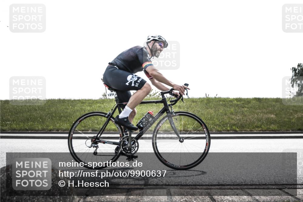 21.06.2026 - 29. Vierlanden-Triathlon H.Heesch http://msf.ph/oto/9900637 21.06.2026 13:35:10 Radfahren 1210 meine-sportfotos.de