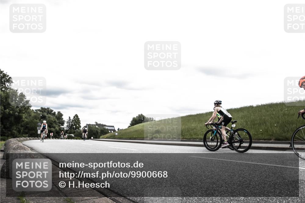 21.06.2026 - 29. Vierlanden-Triathlon H.Heesch http://msf.ph/oto/9900668 21.06.2026 14:43:25 Radfahren 1232, 1262, 1287 meine-sportfotos.de