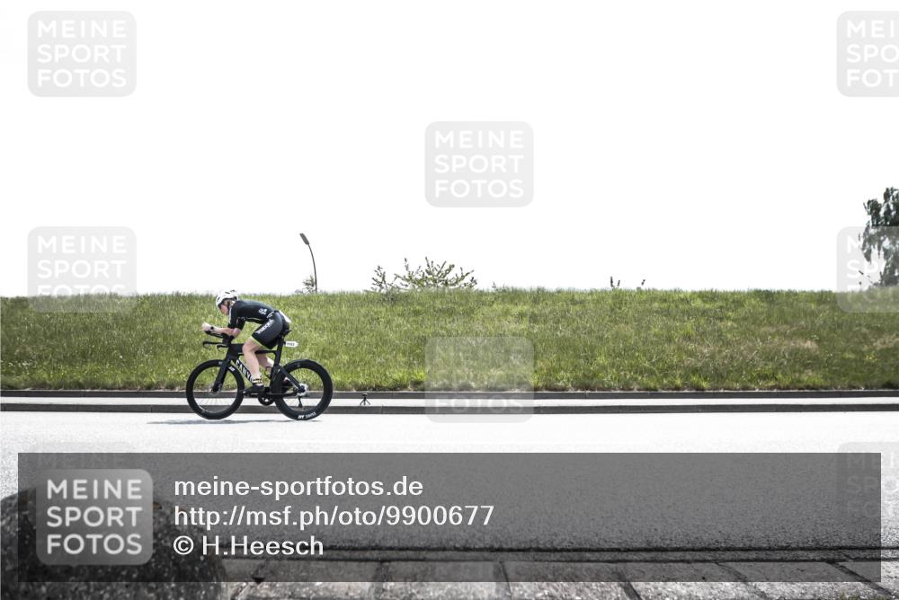 21.06.2026 - 29. Vierlanden-Triathlon H.Heesch http://msf.ph/oto/9900677 21.06.2026 13:42:36 Radfahren 1083, 1113, 1120, 1134, 1153 meine-sportfotos.de