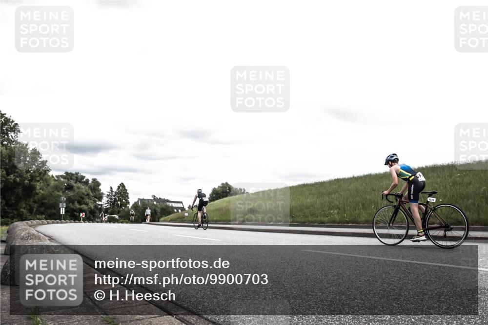 21.06.2026 - 29. Vierlanden-Triathlon H.Heesch http://msf.ph/oto/9900703 21.06.2026 14:44:01 Radfahren  meine-sportfotos.de
