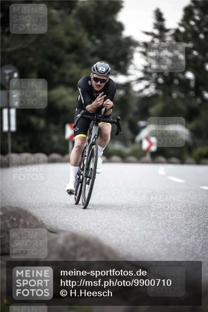21.06.2026 - 29. Vierlanden-Triathlon H.Heesch http://msf.ph/oto/9900710 21.06.2026 10:09:53 Radfahren 40, 69, 309, 327 meine-sportfotos.de
