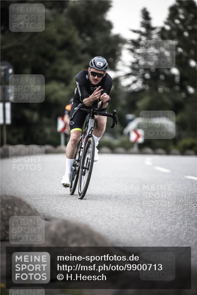 21.06.2026 - 29. Vierlanden-Triathlon H.Heesch http://msf.ph/oto/9900713 21.06.2026 10:09:53 Radfahren 40, 69, 309, 327 meine-sportfotos.de