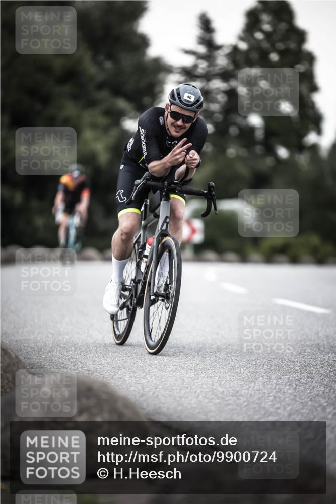 21.06.2026 - 29. Vierlanden-Triathlon H.Heesch http://msf.ph/oto/9900724 21.06.2026 10:09:54 Radfahren 40, 69, 309, 327 meine-sportfotos.de