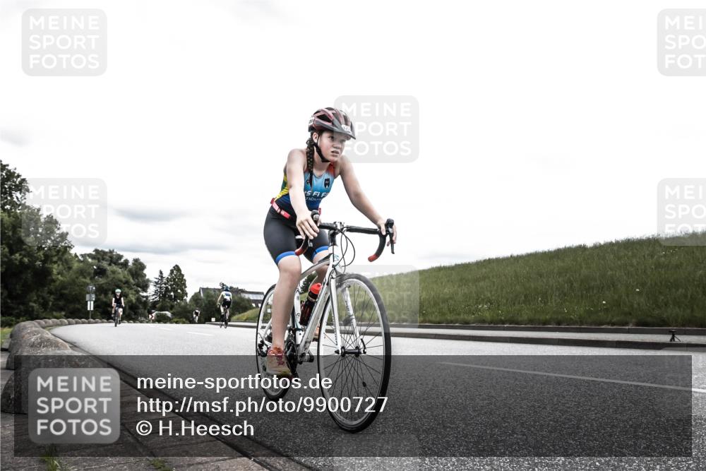 21.06.2026 - 29. Vierlanden-Triathlon H.Heesch http://msf.ph/oto/9900727 21.06.2026 14:46:24 Radfahren 1241, 1242, 1259, 1264 meine-sportfotos.de