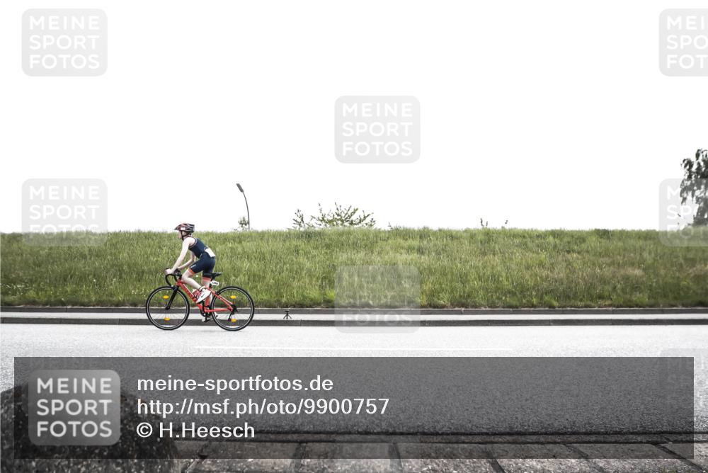 21.06.2026 - 29. Vierlanden-Triathlon H.Heesch http://msf.ph/oto/9900757 21.06.2026 14:43:11 Radfahren 1254, 1265, 1272, 1284, 1293 meine-sportfotos.de