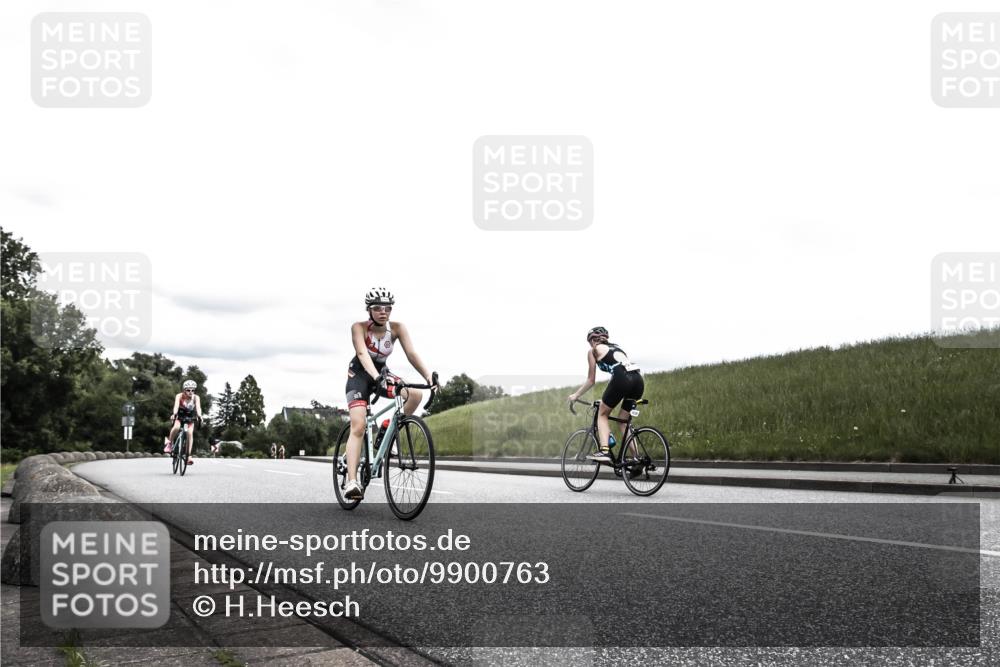 21.06.2026 - 29. Vierlanden-Triathlon H.Heesch http://msf.ph/oto/9900763 21.06.2026 14:47:00 Radfahren 1243, 1279 meine-sportfotos.de