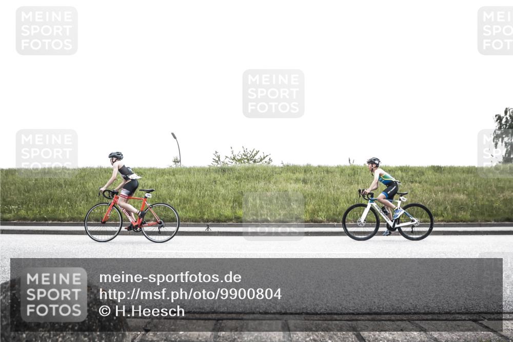 21.06.2026 - 29. Vierlanden-Triathlon H.Heesch http://msf.ph/oto/9900804 21.06.2026 14:43:37 Radfahren 1267, 1282, 1288 meine-sportfotos.de