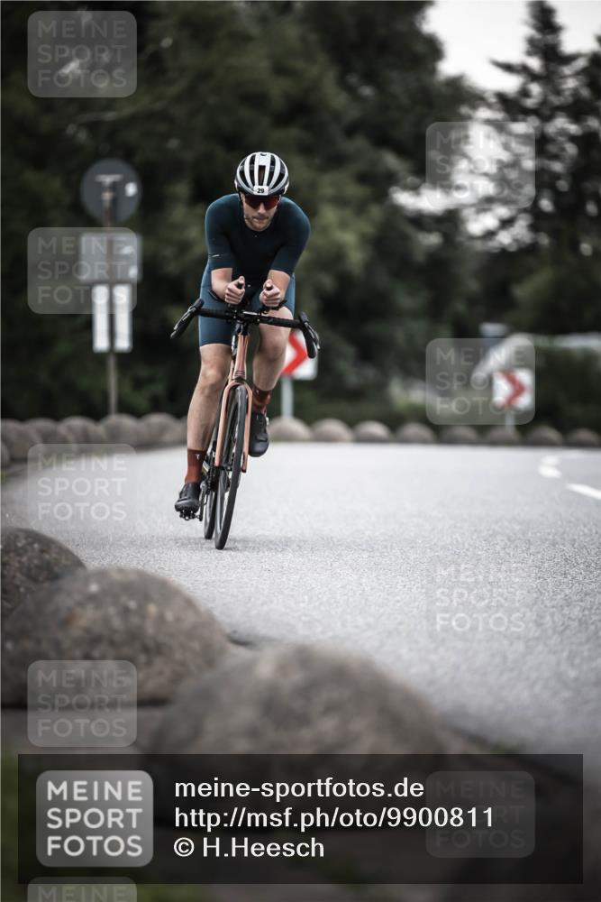 21.06.2026 - 29. Vierlanden-Triathlon H.Heesch http://msf.ph/oto/9900811 21.06.2026 10:10:03 Radfahren 29 meine-sportfotos.de