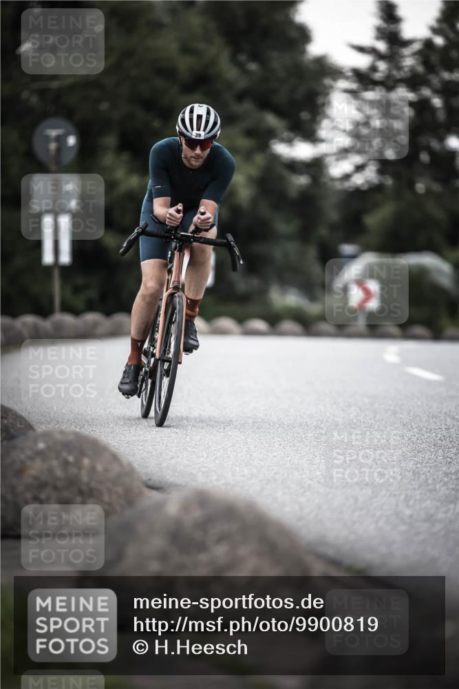 21.06.2026 - 29. Vierlanden-Triathlon H.Heesch http://msf.ph/oto/9900819 21.06.2026 10:10:03 Radfahren 29 meine-sportfotos.de