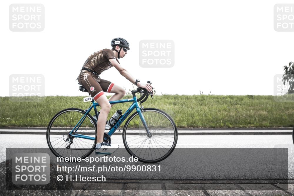 21.06.2026 - 29. Vierlanden-Triathlon H.Heesch http://msf.ph/oto/9900831 21.06.2026 14:43:57 Radfahren 1230, 1249, 1273, 1275 meine-sportfotos.de