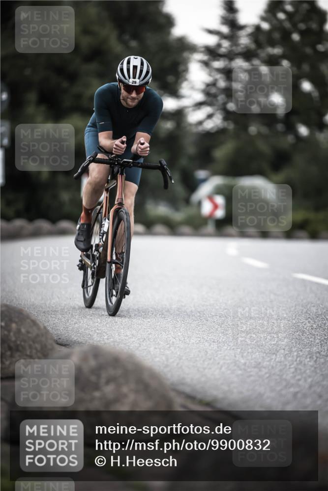21.06.2026 - 29. Vierlanden-Triathlon H.Heesch http://msf.ph/oto/9900832 21.06.2026 10:10:04 Radfahren 29, 430 meine-sportfotos.de