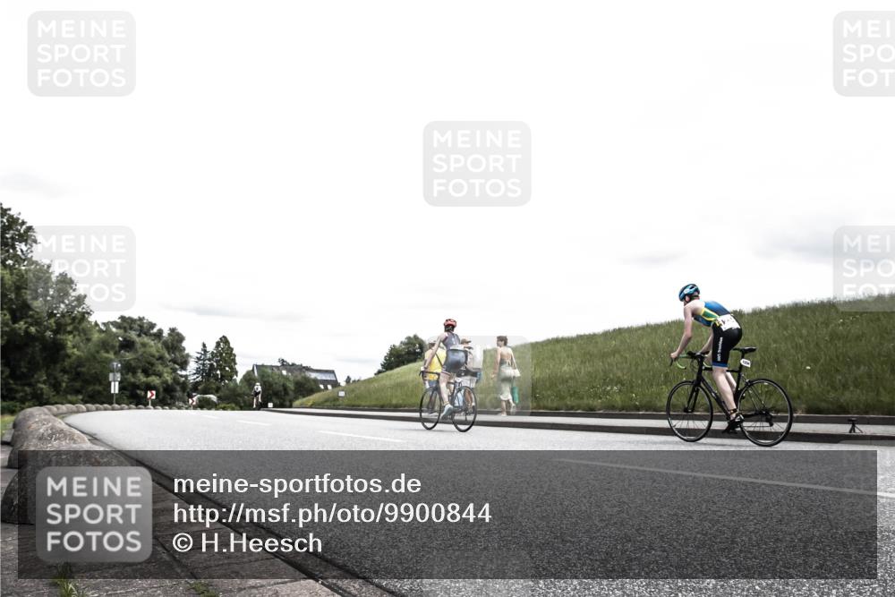 21.06.2026 - 29. Vierlanden-Triathlon H.Heesch http://msf.ph/oto/9900844 21.06.2026 14:55:40 Radfahren  meine-sportfotos.de