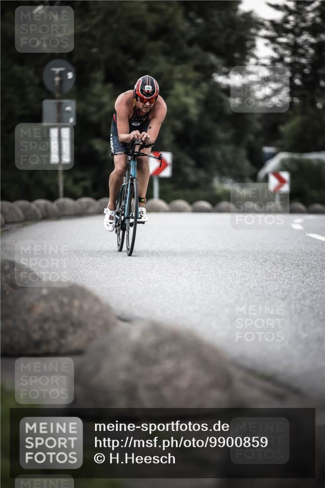 21.06.2026 - 29. Vierlanden-Triathlon H.Heesch http://msf.ph/oto/9900859 21.06.2026 10:10:11 Radfahren 171, 430 meine-sportfotos.de