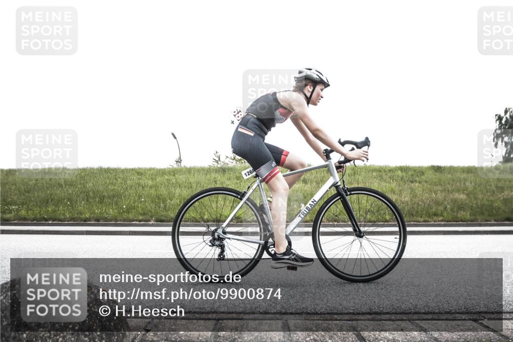 21.06.2026 - 29. Vierlanden-Triathlon H.Heesch http://msf.ph/oto/9900874 21.06.2026 14:45:41 Radfahren 1229, 1236, 1261, 1268, 1294 meine-sportfotos.de