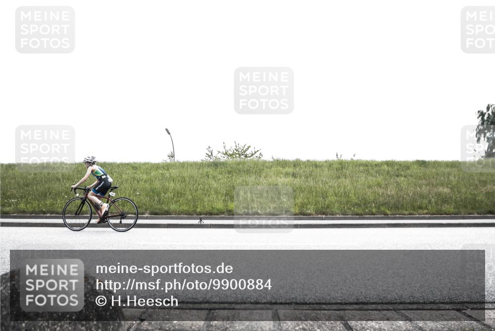 21.06.2026 - 29. Vierlanden-Triathlon H.Heesch http://msf.ph/oto/9900884 21.06.2026 14:45:46 Radfahren 1229, 1236, 1253, 1255, 1268, 1294 meine-sportfotos.de
