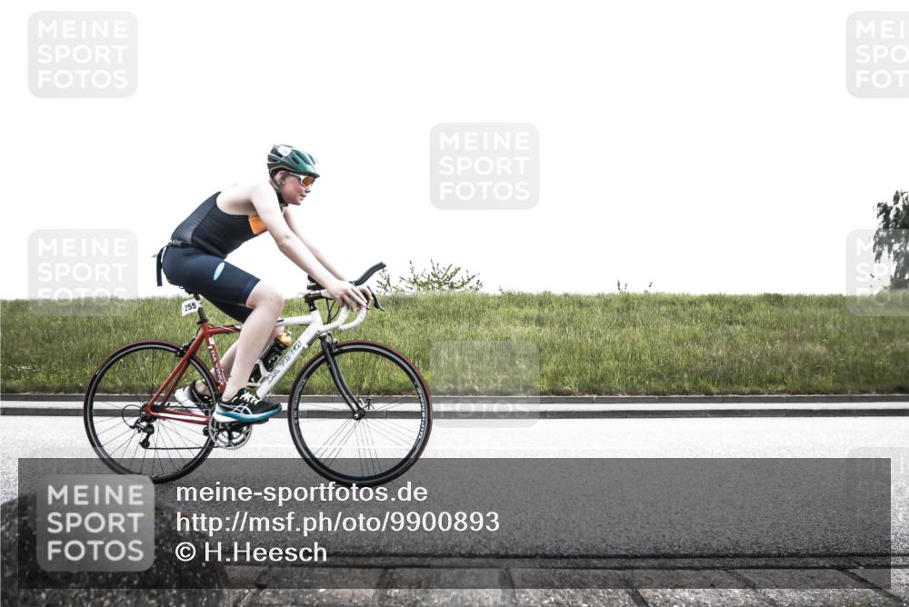 21.06.2026 - 29. Vierlanden-Triathlon H.Heesch http://msf.ph/oto/9900893 21.06.2026 14:45:49 Radfahren 1229, 1236, 1253, 1255, 1294 meine-sportfotos.de
