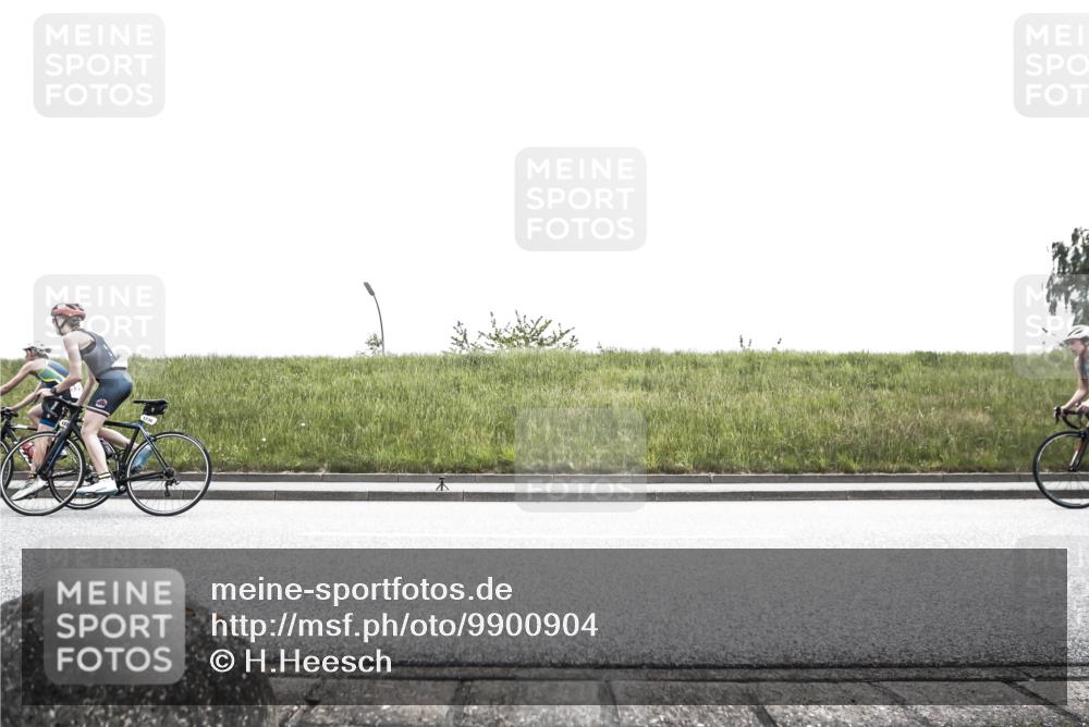 21.06.2026 - 29. Vierlanden-Triathlon H.Heesch http://msf.ph/oto/9900904 21.06.2026 14:45:53 Radfahren 1253, 1255 meine-sportfotos.de