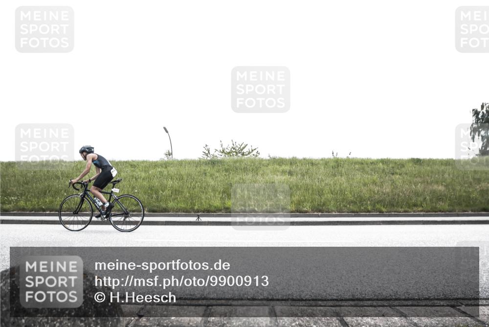 21.06.2026 - 29. Vierlanden-Triathlon H.Heesch http://msf.ph/oto/9900913 21.06.2026 14:45:59 Radfahren 1237, 1269 meine-sportfotos.de