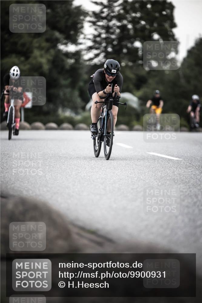 21.06.2026 - 29. Vierlanden-Triathlon H.Heesch http://msf.ph/oto/9900931 21.06.2026 10:10:21 Radfahren 171, 230, 255, 295 meine-sportfotos.de