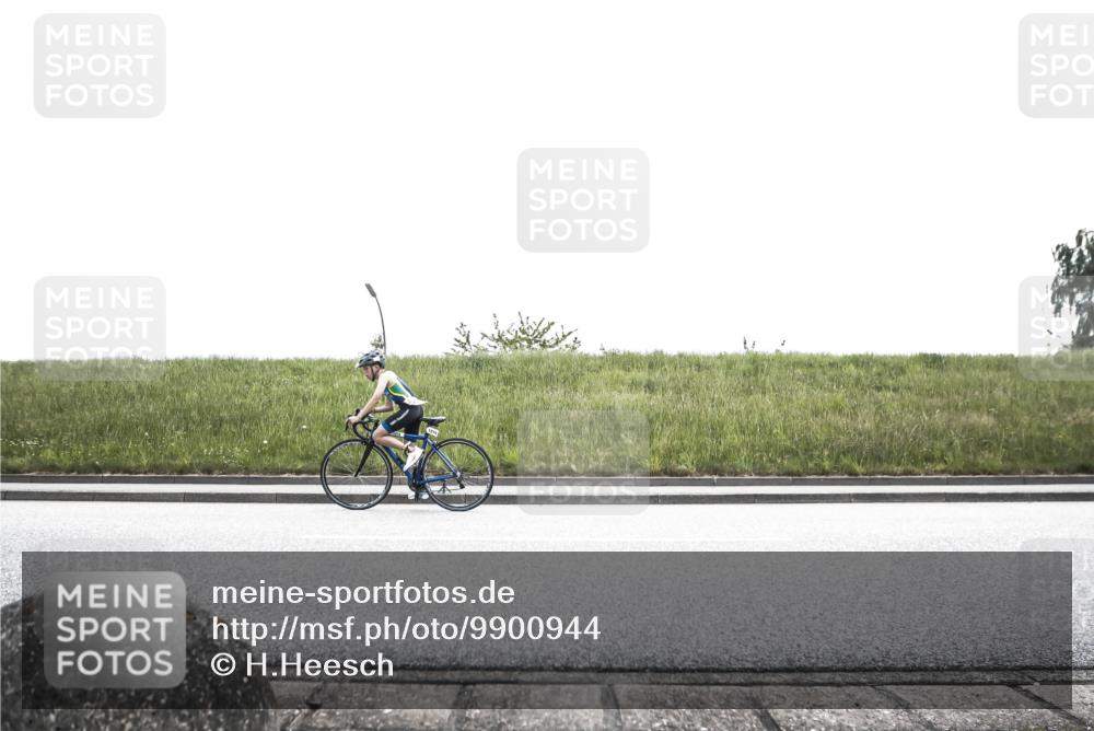 21.06.2026 - 29. Vierlanden-Triathlon H.Heesch http://msf.ph/oto/9900944 21.06.2026 14:46:27 Radfahren 1241, 1242, 1259, 1264 meine-sportfotos.de