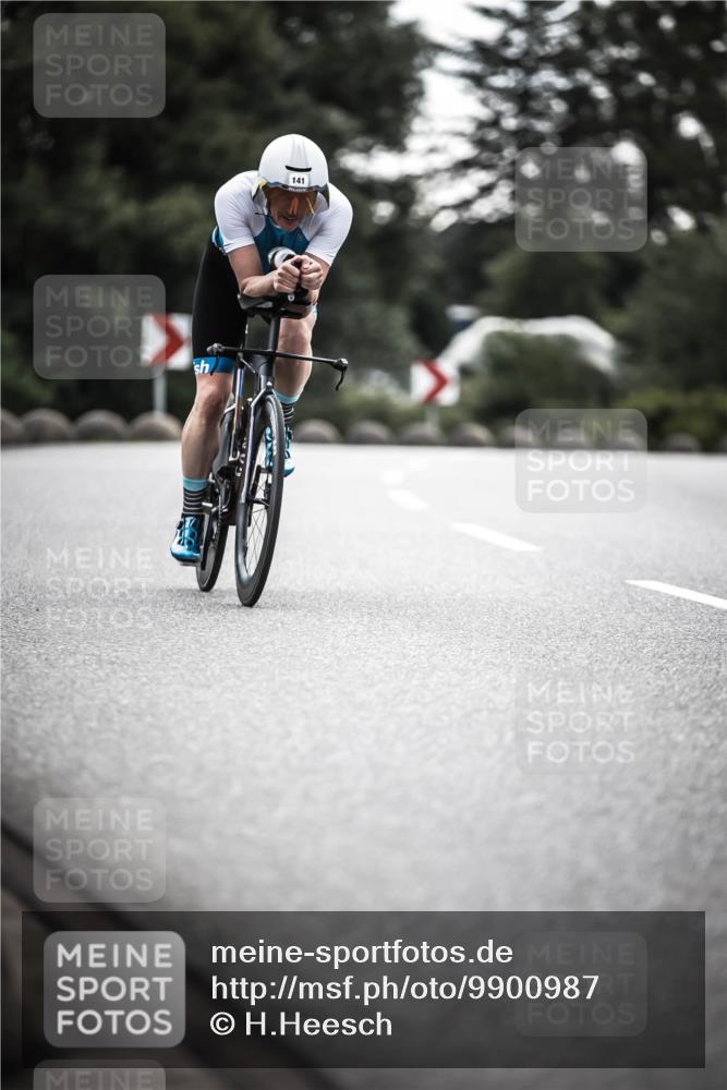 21.06.2026 - 29. Vierlanden-Triathlon H.Heesch http://msf.ph/oto/9900987 21.06.2026 09:29:30 Radfahren 141 meine-sportfotos.de