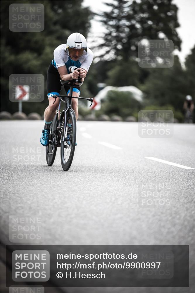 21.06.2026 - 29. Vierlanden-Triathlon H.Heesch http://msf.ph/oto/9900997 21.06.2026 09:29:30 Radfahren 141 meine-sportfotos.de