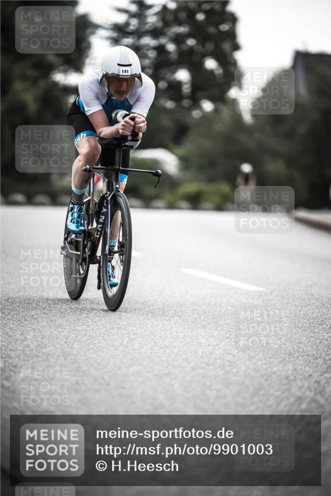 21.06.2026 - 29. Vierlanden-Triathlon H.Heesch http://msf.ph/oto/9901003 21.06.2026 09:29:30 Radfahren 141 meine-sportfotos.de