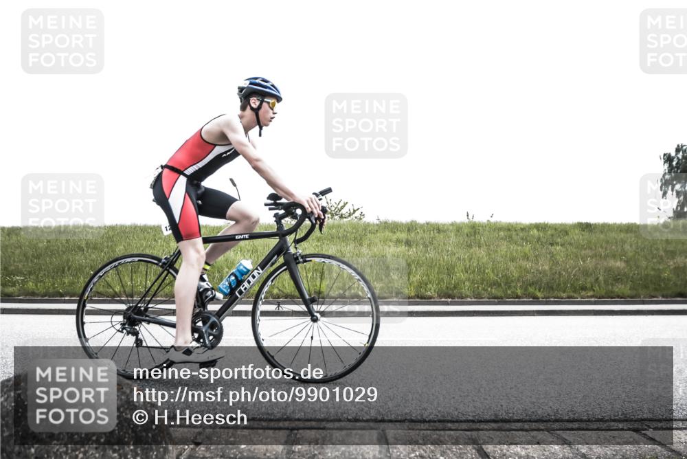 21.06.2026 - 29. Vierlanden-Triathlon H.Heesch http://msf.ph/oto/9901029 21.06.2026 14:50:47 Radfahren  meine-sportfotos.de
