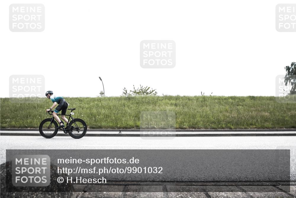 21.06.2026 - 29. Vierlanden-Triathlon H.Heesch http://msf.ph/oto/9901032 21.06.2026 14:50:49 Radfahren  meine-sportfotos.de